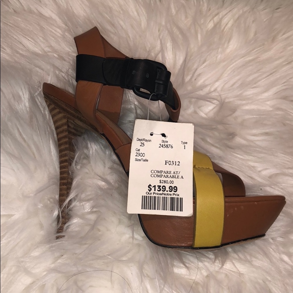 Lamb heels - Picture 2 of 3